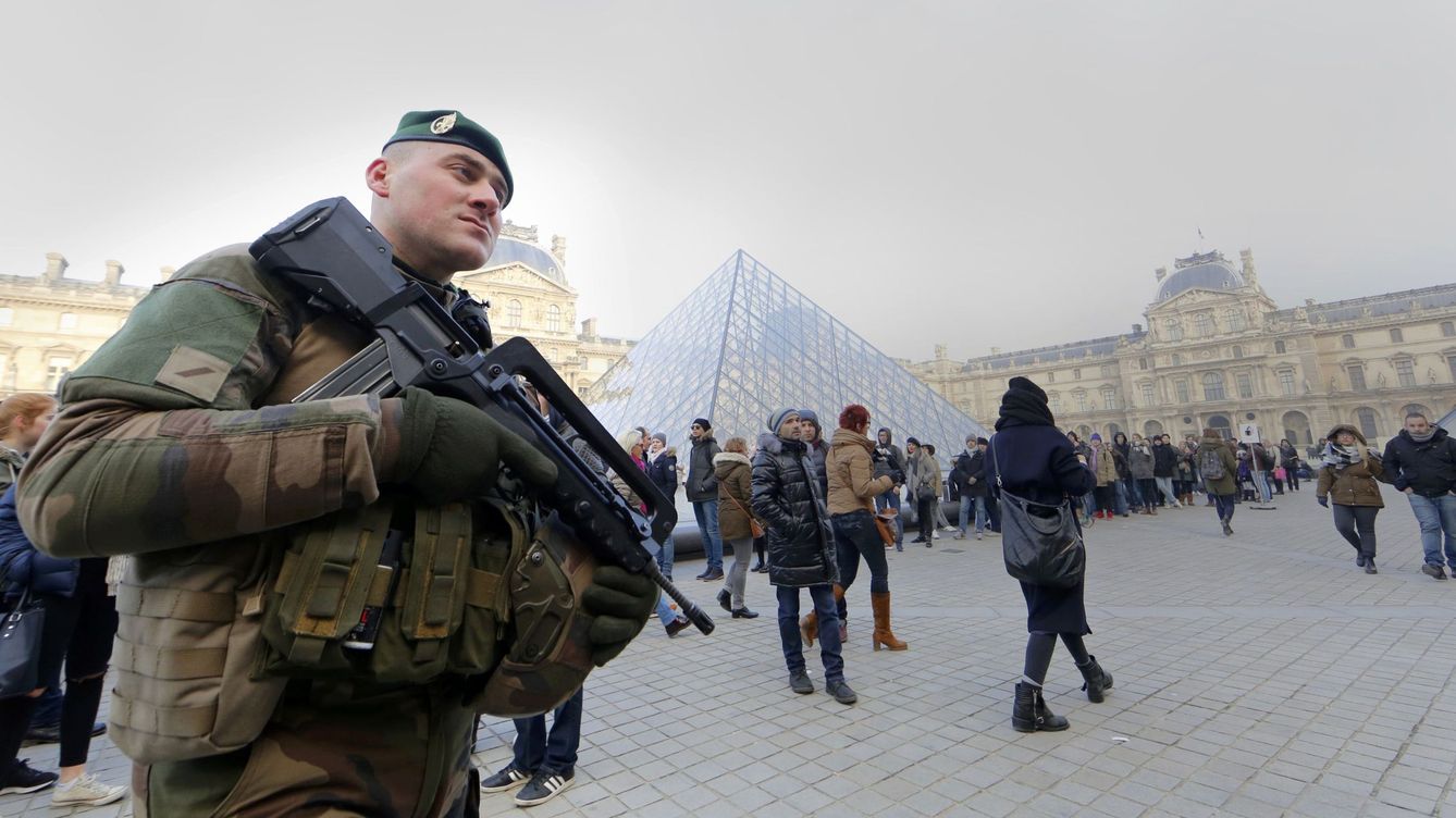 Ataque en el Louvre - Seguridad en París: Alarma por atentados terroristas - Foro Francia